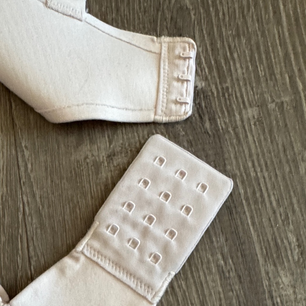 Nike Alate Minimalistic Bra - Picture 5 of 5